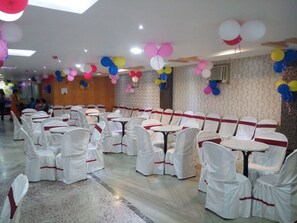 Banquet hall - Hotel Eastern Plaza (Barasat)