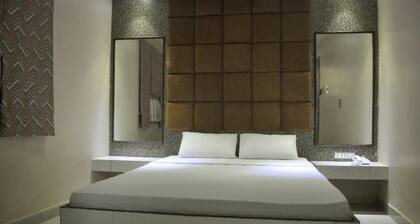 Hotel Eastern Plaza