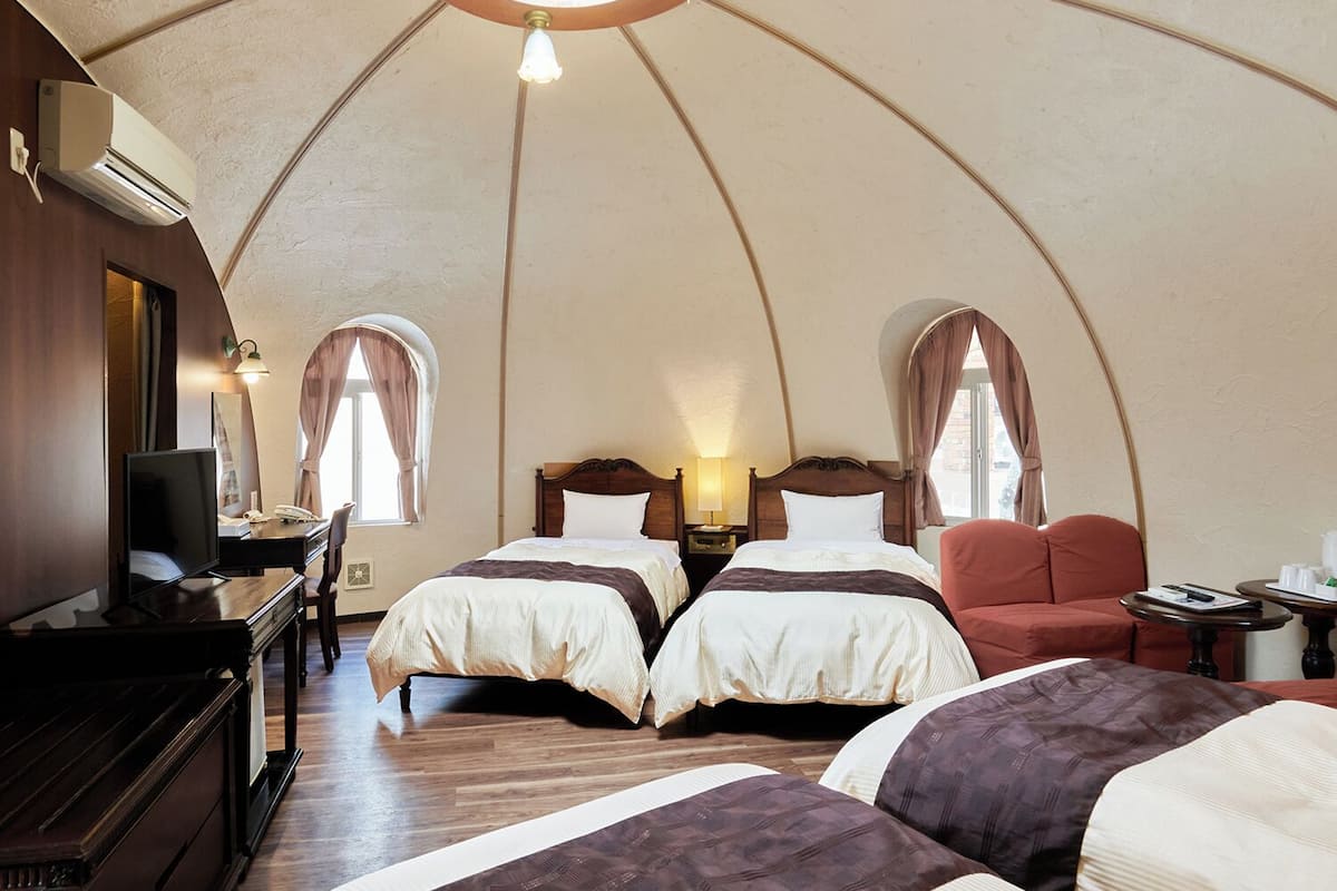 Lits bébé (en supplément)