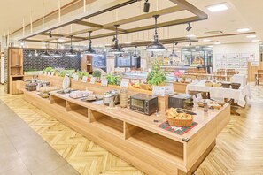 Breakfast buffet