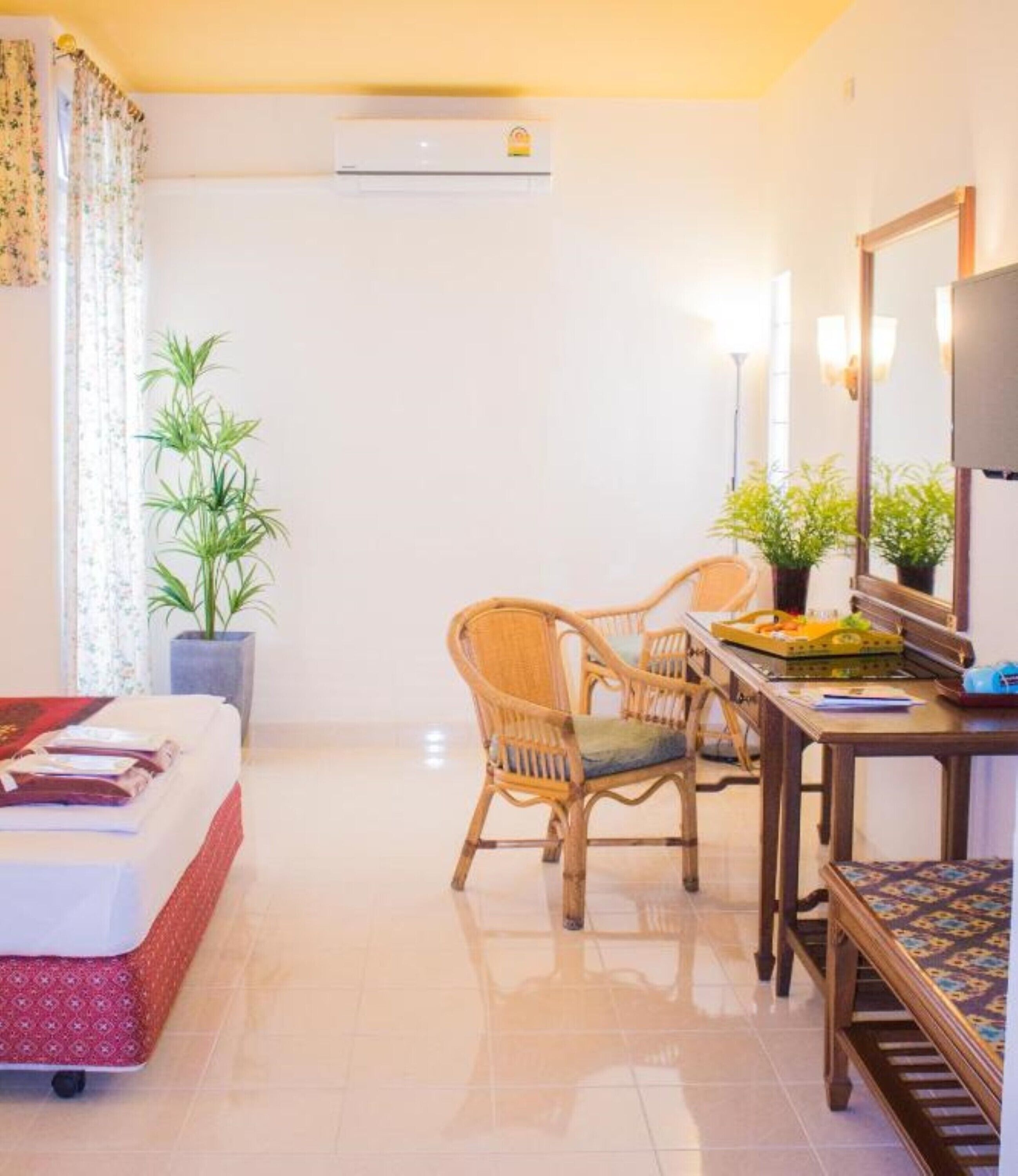 deluxe double room | 1 bedroom, desk, free wifi, bed sheets