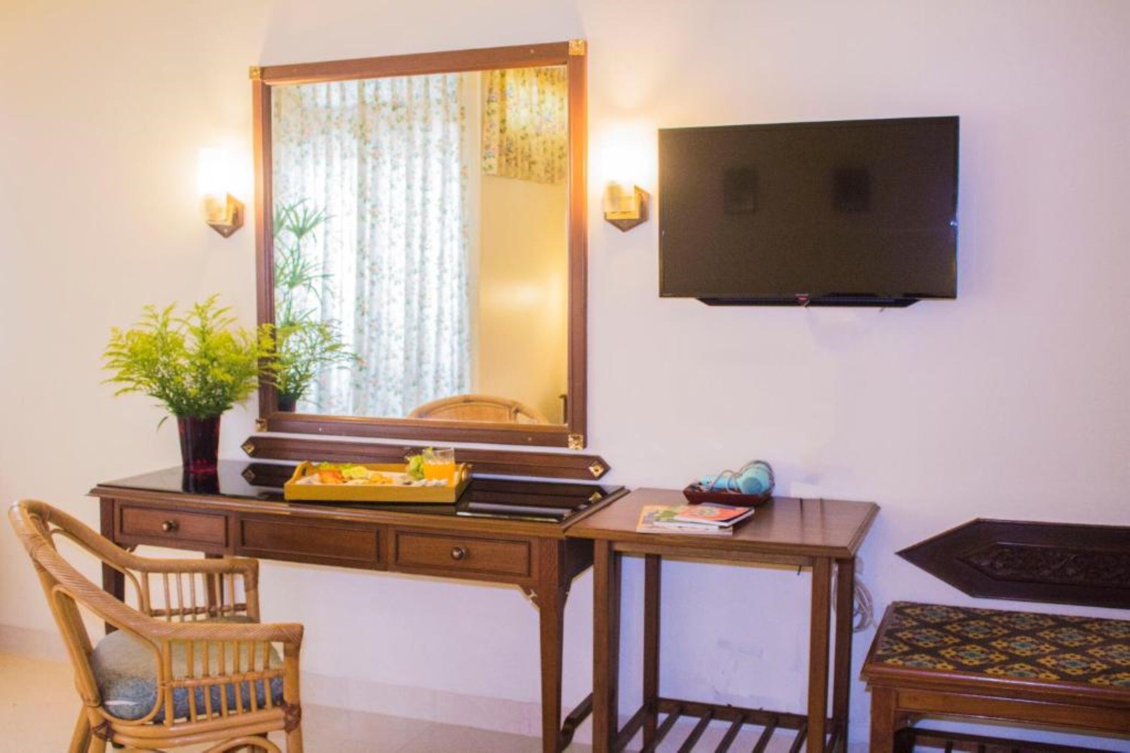 deluxe double room | 1 bedroom, desk, free wifi, bed sheets