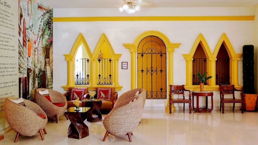 People Place Boutique In Town Hotel