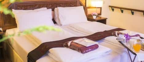 Exclusieve tweepersoonskamer | 1 slaapkamer, een bureau, gratis wifi, beddengoed