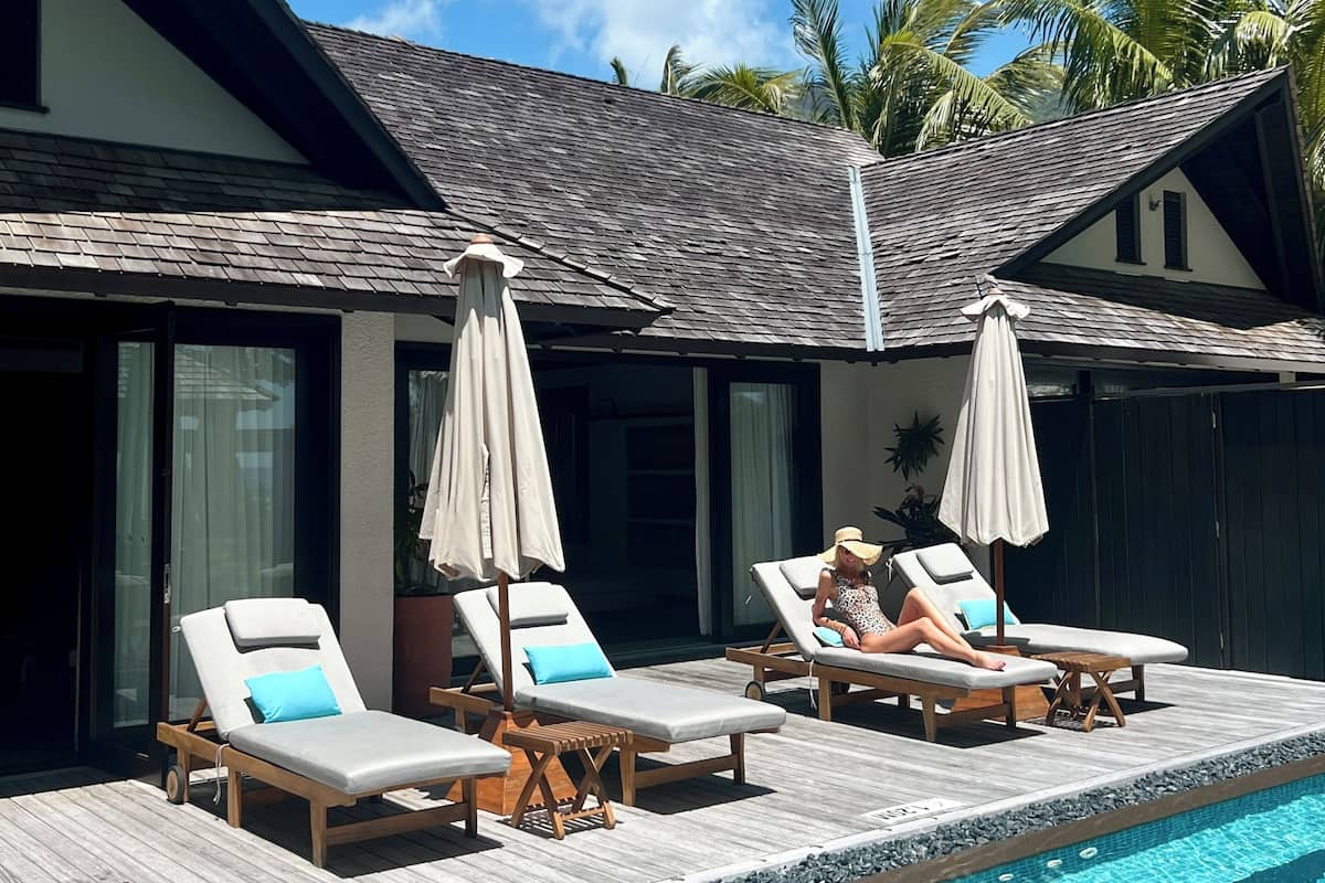 Family Villa (Beach Pool) | Hypo-allergenic bedding available, down comforters, minibar