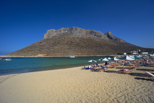 Skamagkas G. Apartments