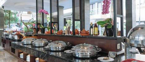 Breakfast buffet
