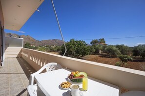 View from room - Skamagkas M. Apartments (Chania)