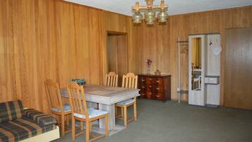 Appartement Familial, 1 chambre | Salle de séjour