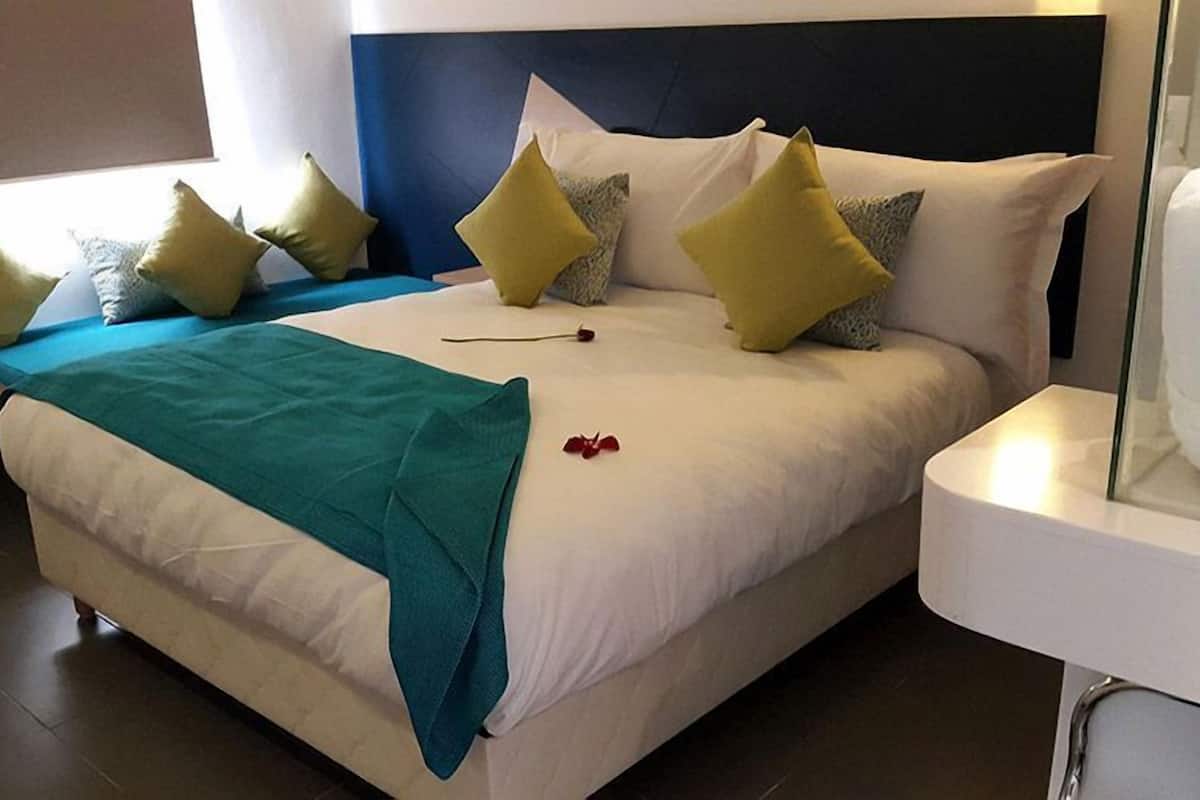 desk, blackout curtains, soundproofing, free wifi