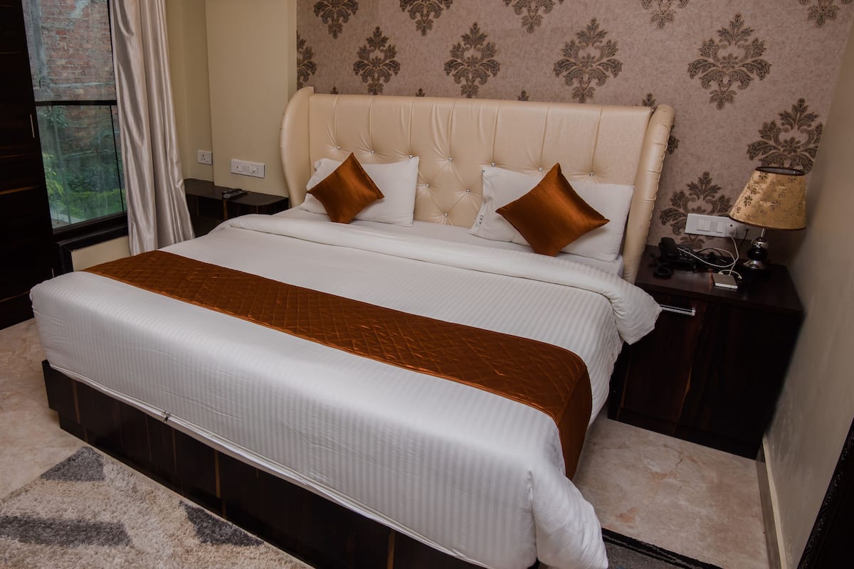 1 bedroom, minibar, in-room safe, desk