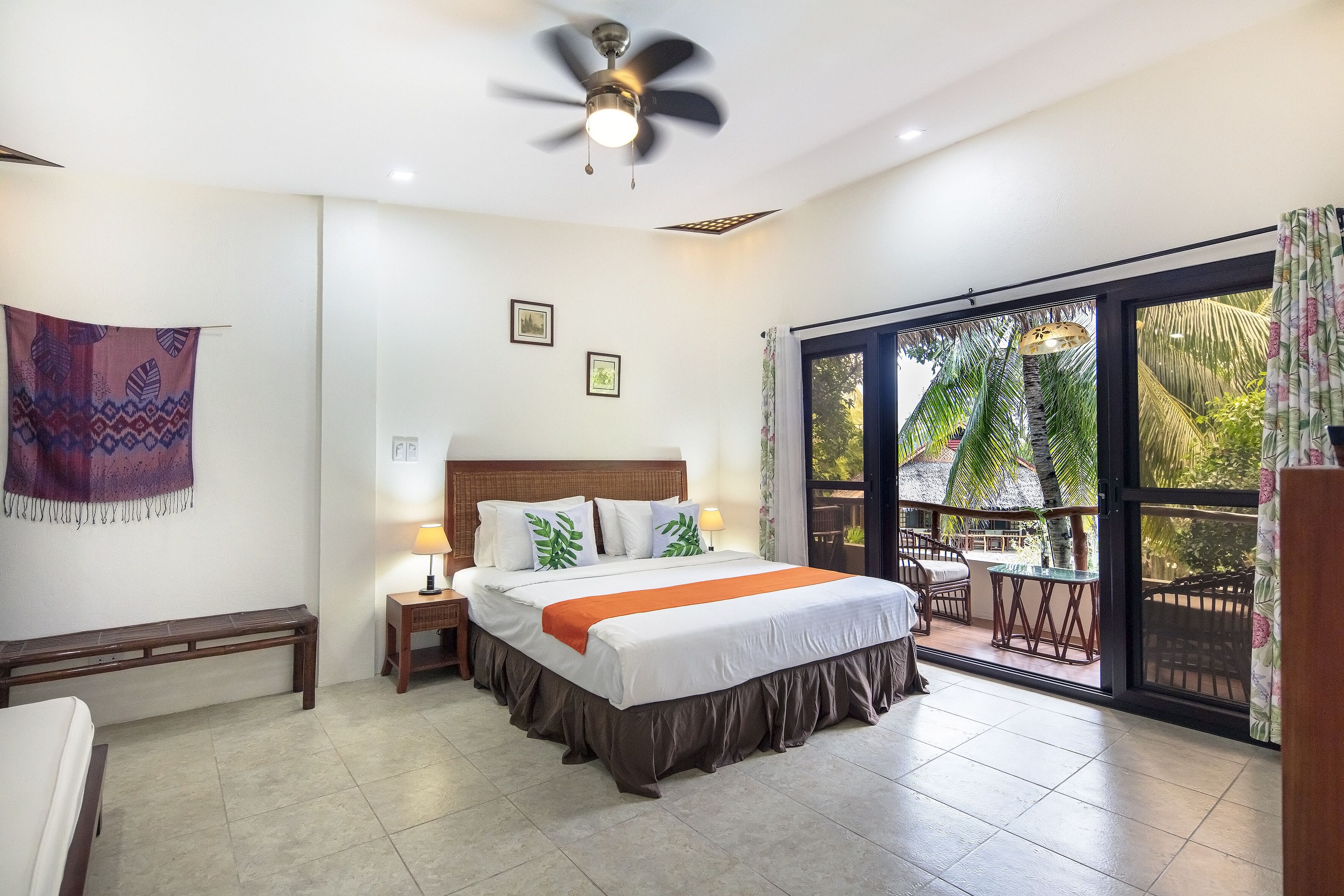 superior deluxe | 1 bedroom, minibar, in-room safe, desk