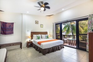 Superior Deluxe | Minibar, in-room safe, desk, blackout drapes - Oasis Resort (Panglao)