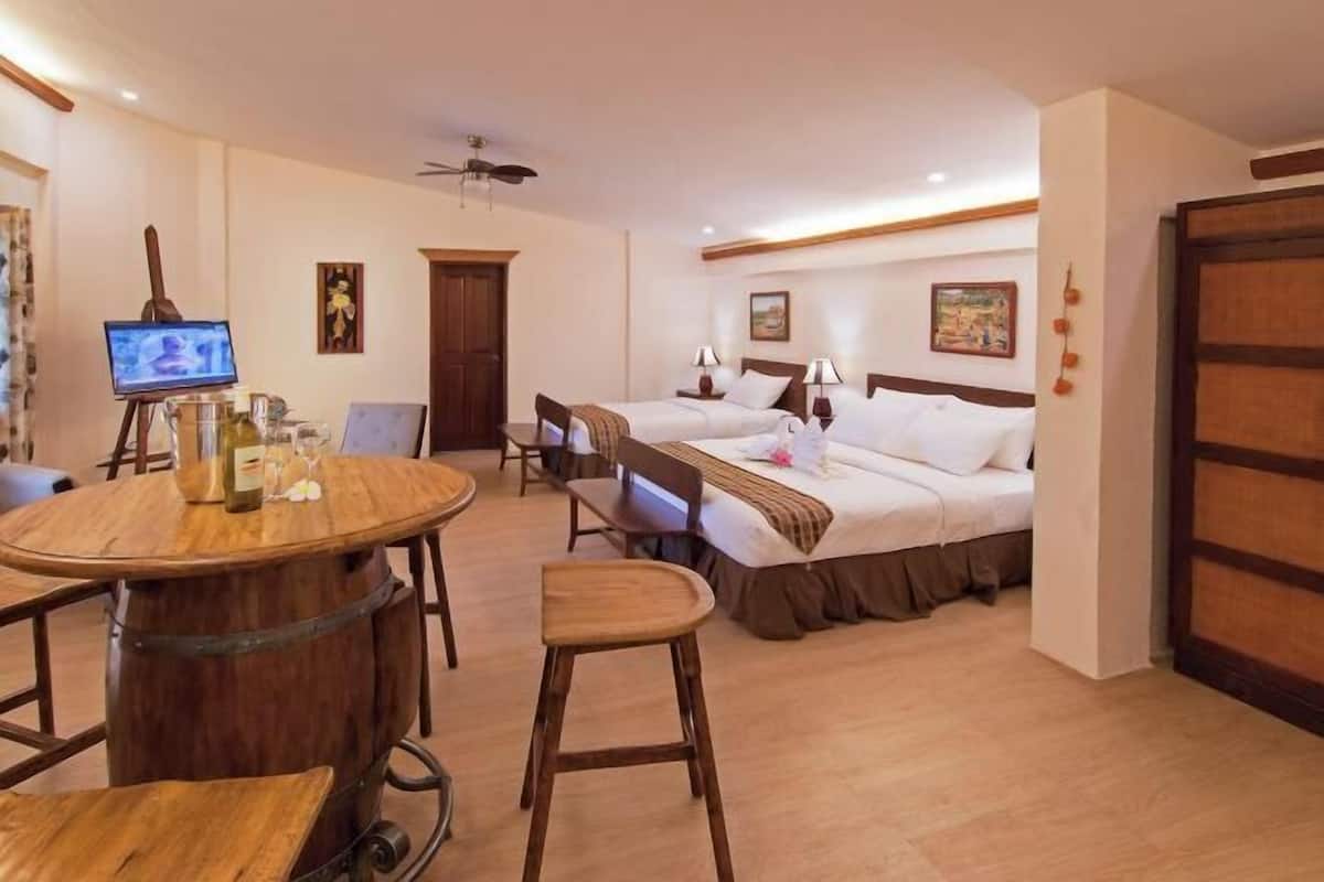 Minibar, in-room safe, desk, blackout curtains
