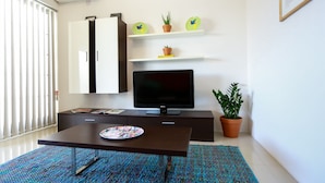 Flat-screen TV - Sliema Penthouses (Sliema)