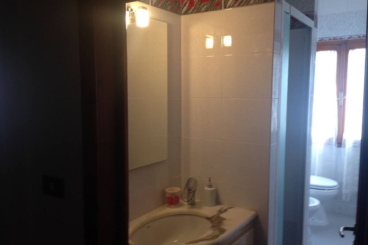 Family Room, 2 Bedrooms, Annex Building | Bathroom sink