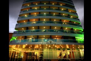 Front of property - Royal Macaé Palace Hotel (Macaé)