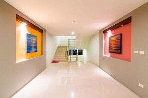 Hallway - Tillthong Garden (Lam Thap)