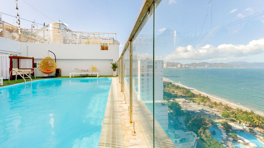 Paris Nha Trang Hotel & Apartment