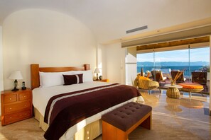 Phòng Suite Presidential, 4 phòng ngủ, hồ bơi riêng, quang cảnh biển | Bộ trải giường bằng vải cotton Ai Cập, bộ đồ giường cao cấp
