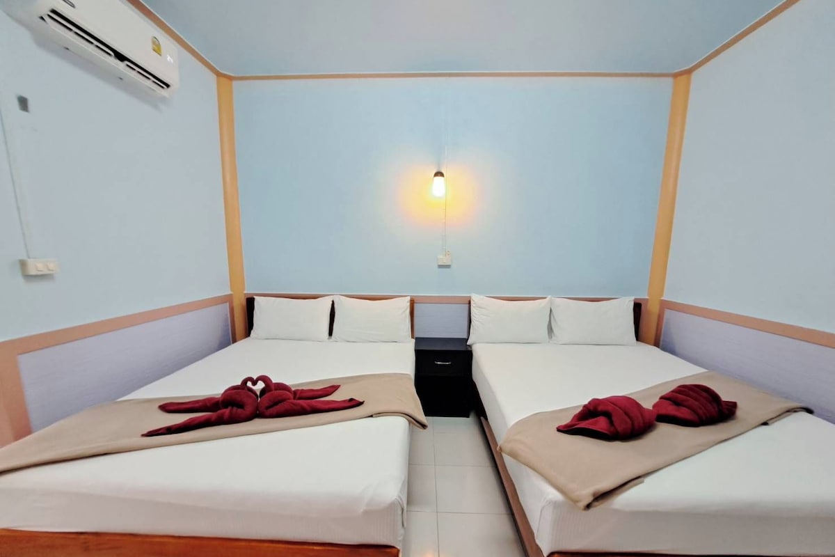 Superior Family room for 4 people | 埃及棉床單、高級寢具、記憶床墊、客房內保險箱
