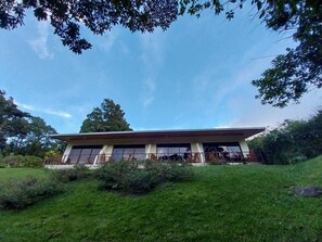 Terrace/patio - Belcruz Bed & Breakfast (Sierra)