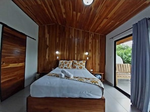 Bed sheets - Belcruz Bed & Breakfast (Sierra)