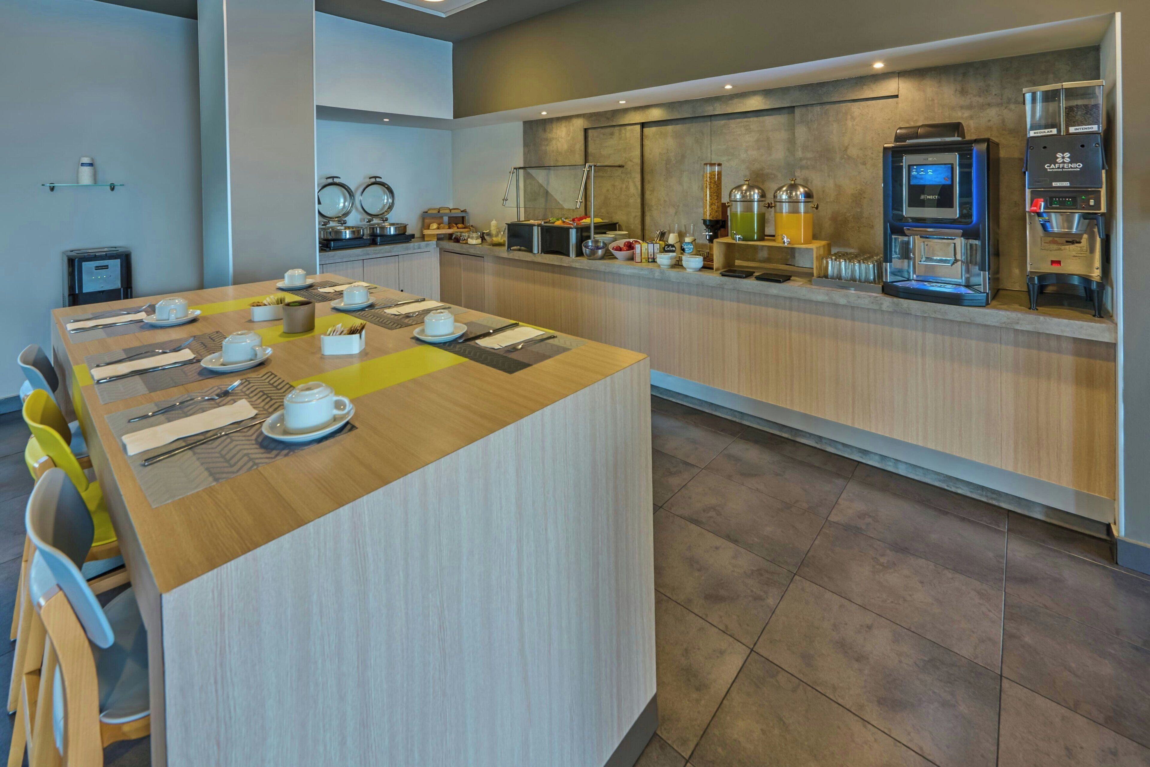 Free daily full breakfast
