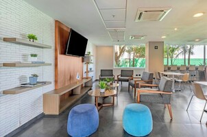 TV de tela plana 32 polegadas com canais a cabo, TV