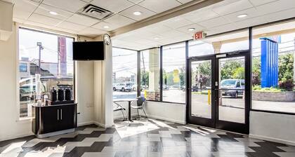 Motel 6 Elizabeth, NJ - Newark Liberty Intl Airport