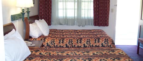 Standard Room, 2 Double Beds | Iron/ironing board, free WiFi, bed sheets