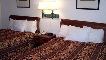 Standard Room, 2 Double Beds