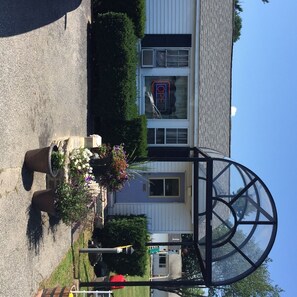Front of property - Sunrise Motel (Saco)