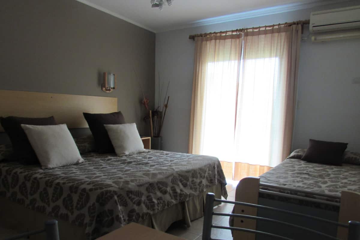 in-room safe, free wifi, bed sheets