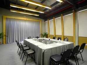 Meeting facility - Cuarto Hotel (Cebu)