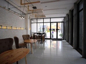 Interior - Cuarto Hotel (Cebu)