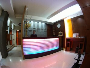 Lobby - Cuarto Hotel (Cebu)