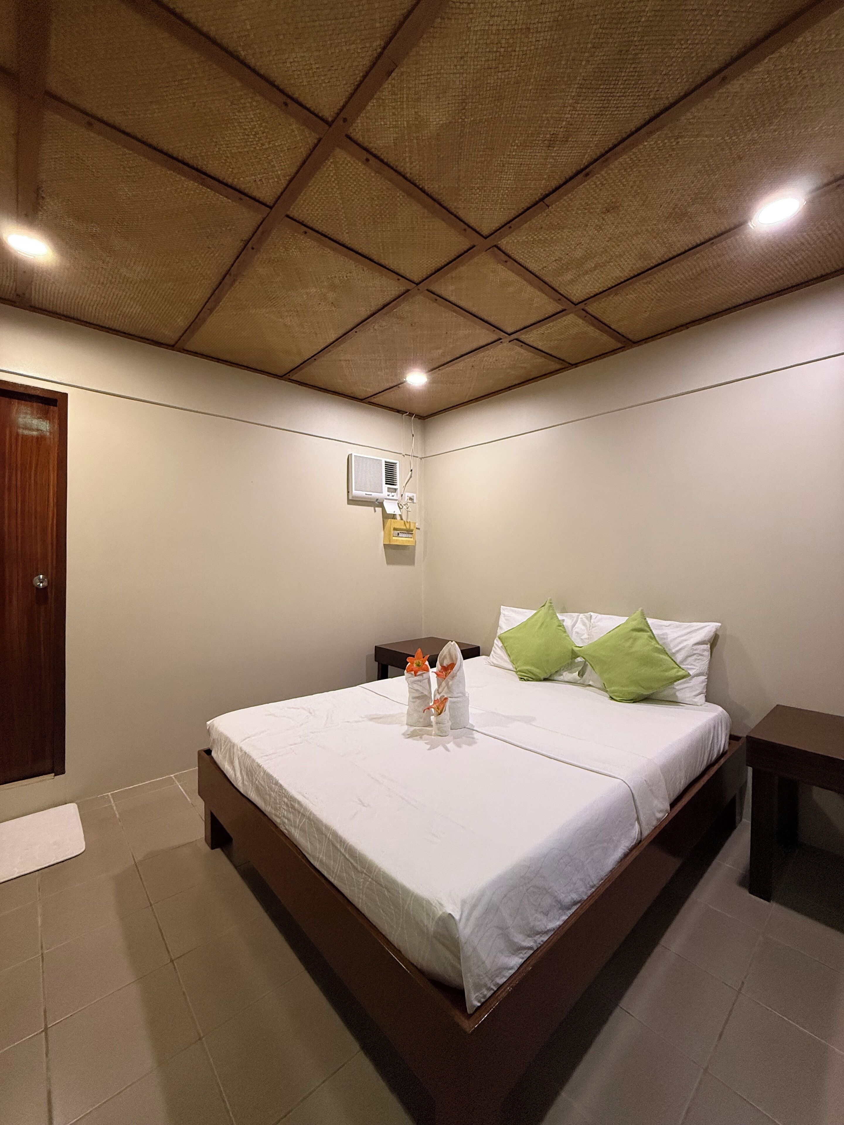 standard room | 1 bedroom, bed sheets