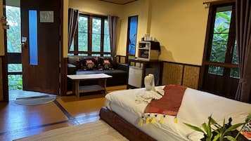 Habitació doble estàndard | Roba de llit d'alta qualitat, cobrellits, minibar i wifi