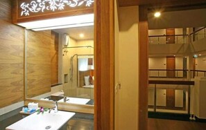 Buồng tắm vòi sen, đồ dùng nhà tắm mi ễn phí, chậu vệ sinh/vòi rửa 