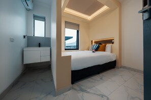 Chambre Deluxe double, salle de bains commune | Décor unique, ameublement unique, bureau, accès au Wi-Fi (inclus)