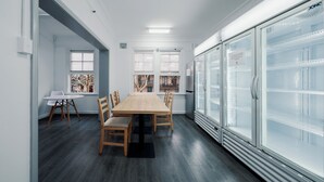 Lounge - Cozy M Hostel (Woolloomooloo)