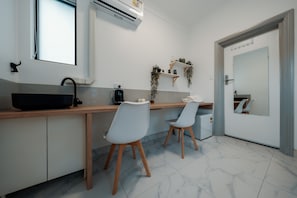 Individually decorated, individually furnished, desk, free WiFi