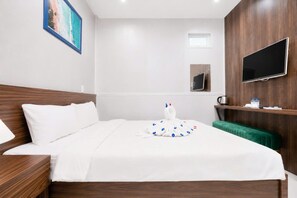 Standard Double Room, No Windows | Desk, blackout drapes, soundproofing, WiFi (free) - BeSea Hotel Da Nang (Da Nang)