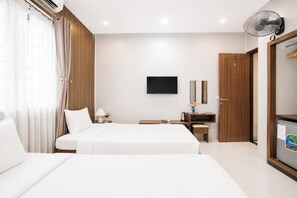 Superior Twin Room | Desk, blackout drapes, soundproofing, WiFi (free) - BeSea Hotel Da Nang (Da Nang)