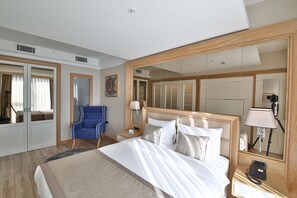 Suite Confort, 1 habitación | Vista desde la habitación