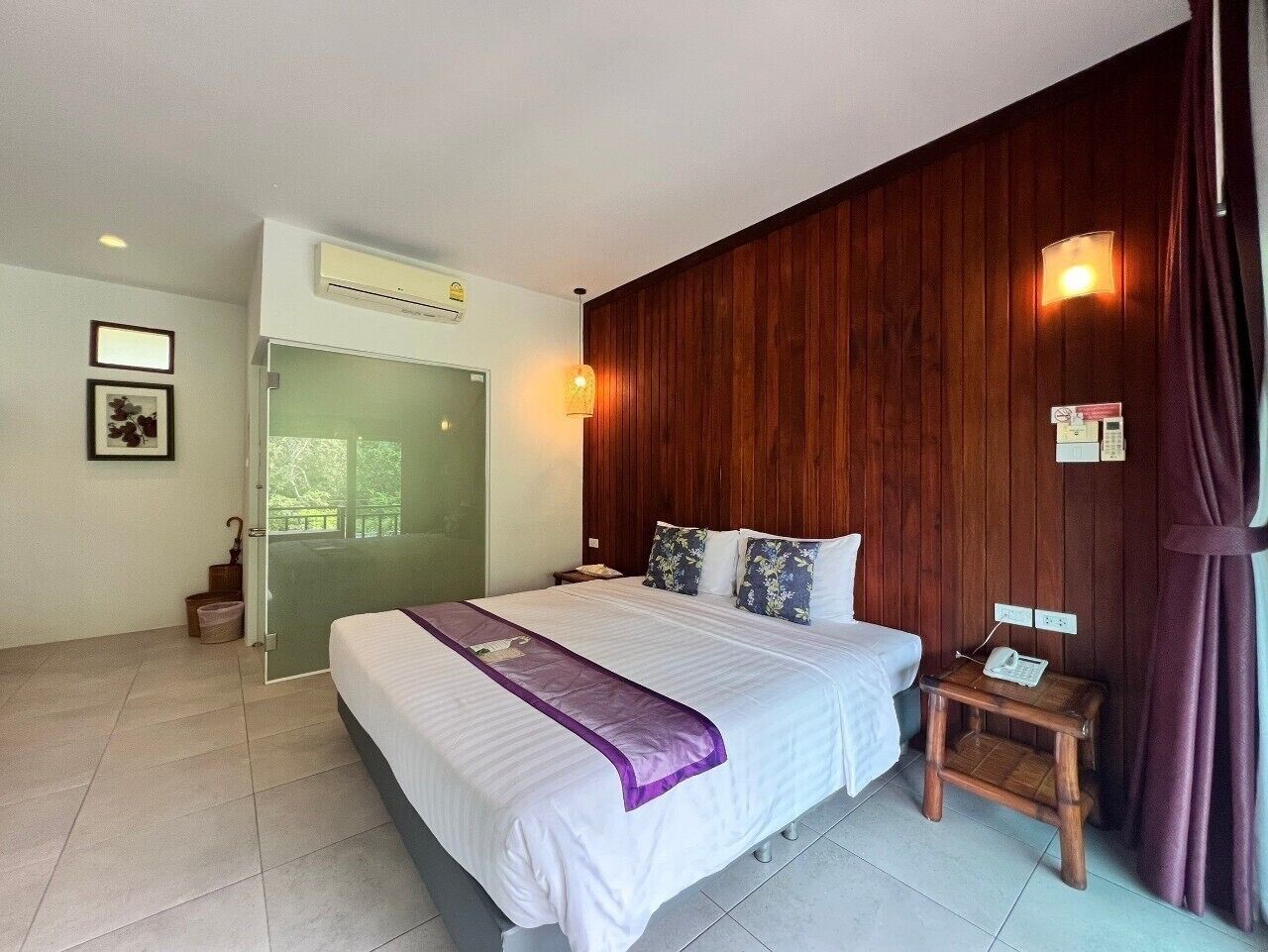 Superior  | Minibar, in-room safe, individually decorated, individually furnished