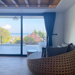 Junior Suite, Sea View | Pemandangan dari bilik