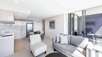 Iron/ironing board, cribs/infant beds, rollaway beds, free WiFi