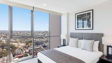 Iron/ironing board, cribs/infant beds, rollaway beds, free WiFi